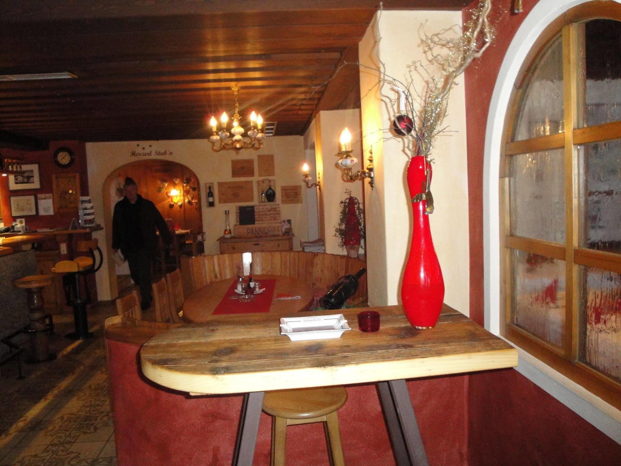 Hotel Gasthof Eschbacher Piesendorf Eksteriør billede